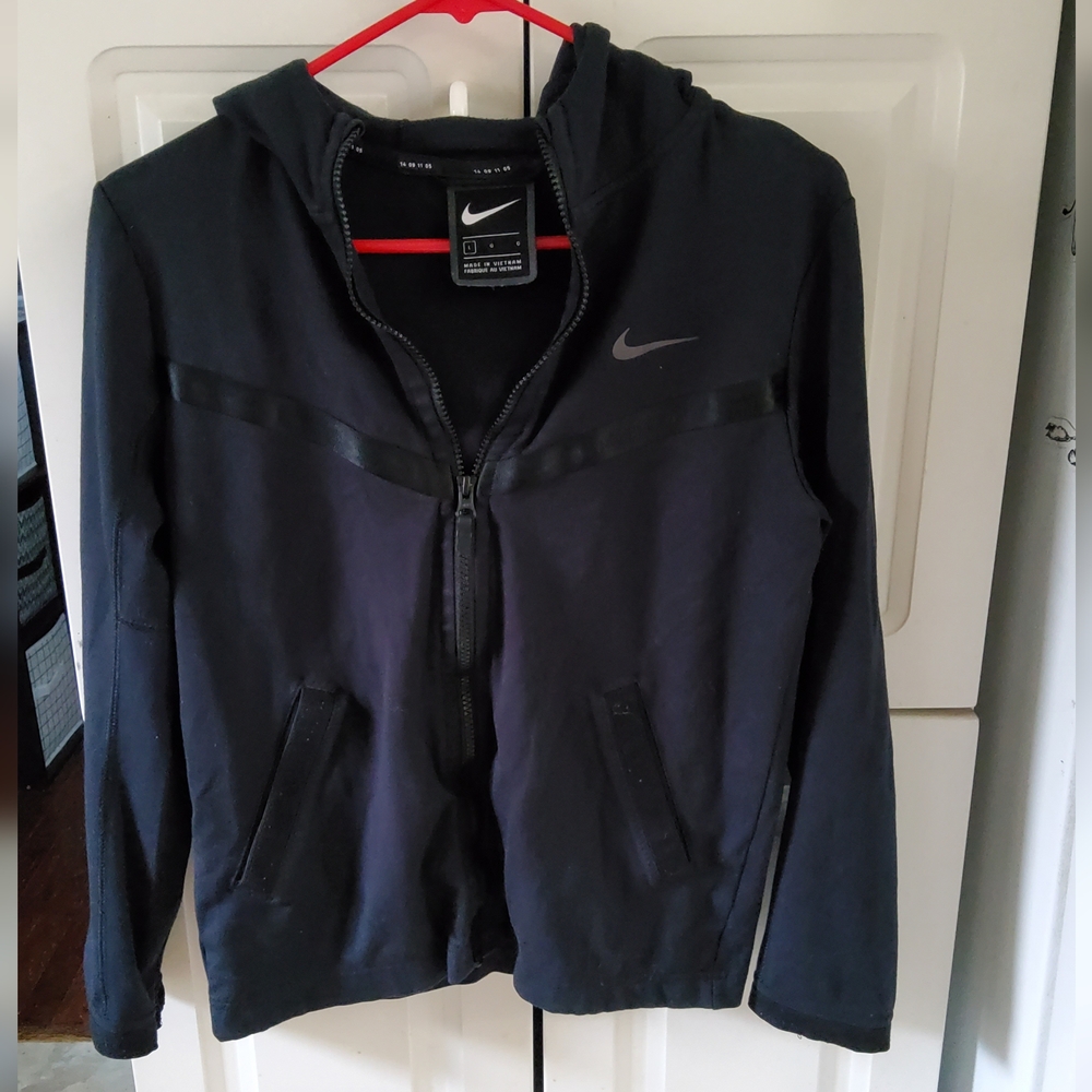 Nike Black Performance Fitted Zip Up Hoodie.